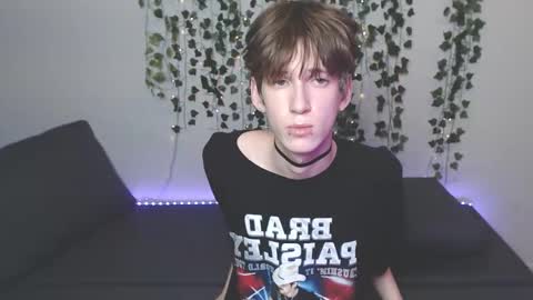 slutkai online show from 10/19/25, 07:14