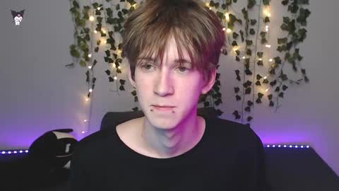 slutkai online show from 10/27/25, 09:08