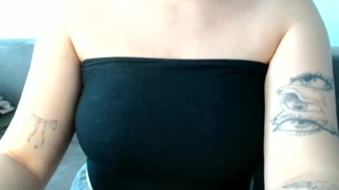 Kaitlin online show from 06/26/26, 01:48
