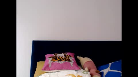 Kajasexydoll4u online show from 09/30/25, 08:30