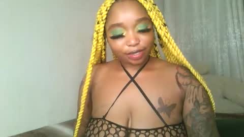 kakey love online show from 12/25/24, 11:43