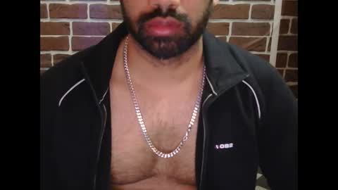 Vicky online show from 12/16/24, 05:17