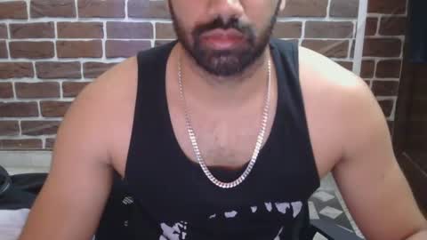 Vicky online show from 12/19/24, 04:34
