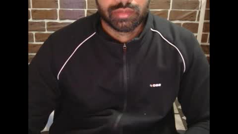 Vicky online show from 12/19/24, 12:45