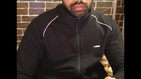 Vicky online show from 01/03/25, 05:28