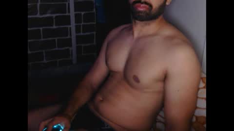 Vicky online show from 01/04/25, 05:16
