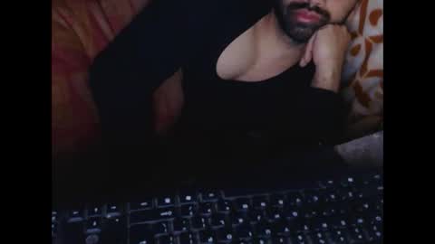 Vicky online show from 01/06/25, 08:18