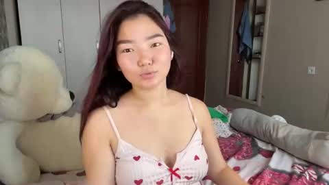 Snapshot of kalalinet chatting on 07/28/26, 12:48 Sakura online show from 07/28/26, 12:48