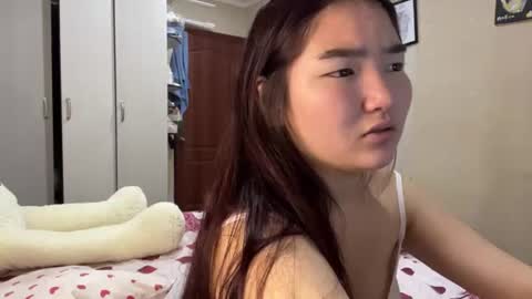 Snapshot of kalalinet chatting on 08/06/26, 04:42 Sakura online show from 08/06/26, 04:42