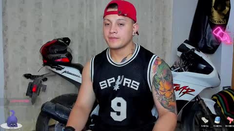 Kaledd musclees room Master online show from 12/28/24, 11:48