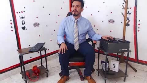 Kaleth online show from 09/27/25, 10:42