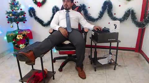 Kaleth online show from 11/24/25, 04:23