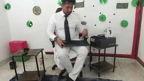 Kaleth online show from 07/28/26, 05:34