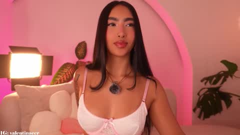 Snapshot of kali_hiill chatting on 11/03/25, 05:42 Sweet Kali online show from 11/03/25, 05:42