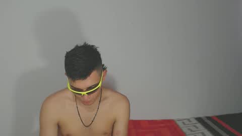 Snapshot of kalifah_ chatting on 04/15/26, 12:12 kalifah_ online show from 04/15/26, 12:12