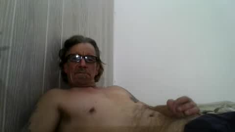 Snapshot of kalifornia91666 chatting on 12/18/24, 06:10 kalifornia91666 online show from 12/18/24, 06:10