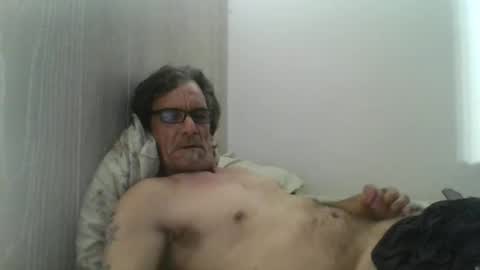 Snapshot of kalifornia91666 chatting on 01/03/25, 01:14 kalifornia91666 online show from 01/03/25, 01:14