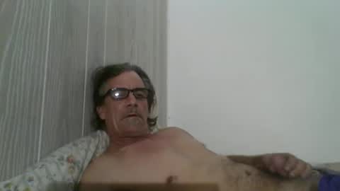 Snapshot of kalifornia91666 chatting on 01/11/25, 09:47 kalifornia91666 online show from 01/11/25, 09:47