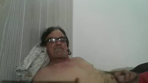 Snapshot of kalifornia91666 chatting on 01/17/25, 04:28 kalifornia91666 online show from 01/17/25, 04:28