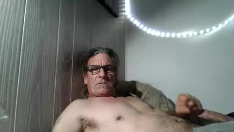 Snapshot of kalifornia91666 chatting on 10/28/25, 06:17 kalifornia91666 online show from 10/28/25, 06:17