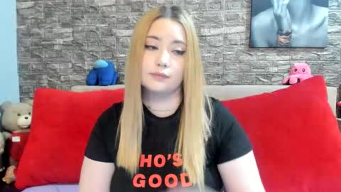 kalindahot online show from 10/28/25, 07:05