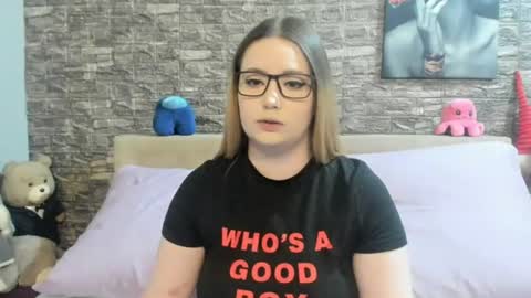 kalindahot online show from 06/17/26, 06:09