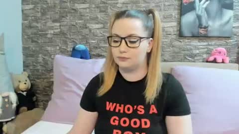 kalindahot online show from 07/04/26, 06:03