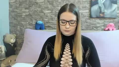 kalindahot online show from 07/16/26, 05:52