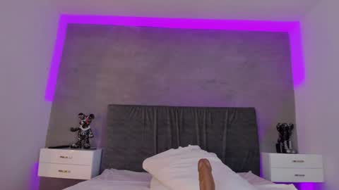 Carolina   online show from 12/10/24, 05:00