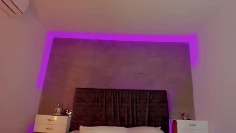 Carolina   online show from 02/21/25, 03:54