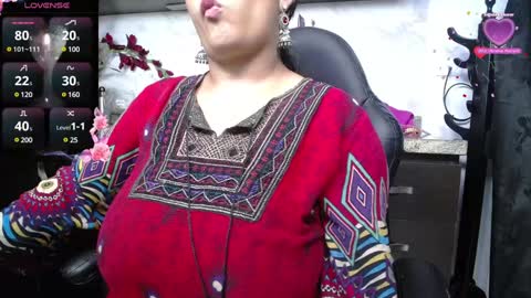 Alisha online show from 01/10/25, 04:20