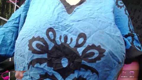 Alisha online show from 09/24/25, 10:07