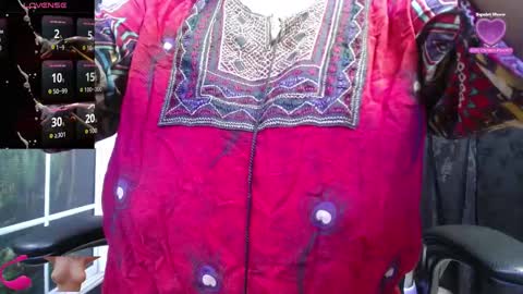 Alisha online show from 10/25/25, 10:12