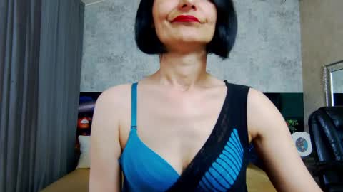 Snapshot of kalystaswiss chatting on 05/05/26, 05:26 Kalista online show from 05/05/26, 05:26