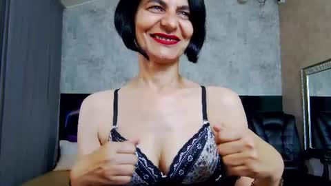 Snapshot of kalystaswiss chatting on 06/11/26, 04:32 Kalista online show from 06/11/26, 04:32