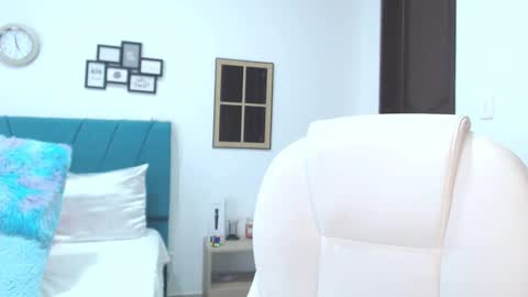 Kamilalopez online show from 12/02/24, 10:56