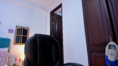 Kamilalopez online show from 07/24/26, 11:25