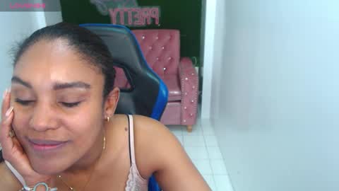 Kamala. Live 2100 - 600 online show from 11/22/25, 03:33