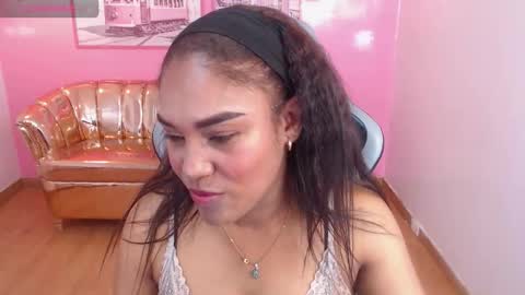 Kamala. Live 2100 - 600 online show from 12/17/25, 03:23