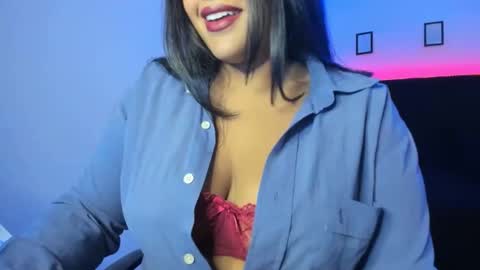 Snapshot of kamala_khan_tx chatting on 04/30/26, 04:35 Online 800 to 1400 online show from 04/30/26, 04:35