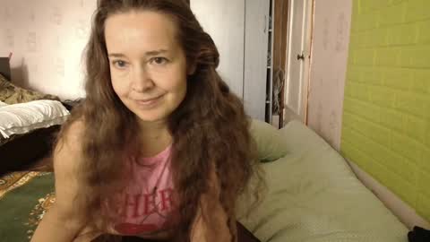 Snapshot of kameliy666 chatting on 03/04/25, 12:22 Kameliy666 online show from 03/04/25, 12:22