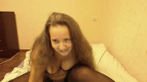 Snapshot of kameliy666 chatting on 11/11/25, 09:48 Kameliy666 online show from 11/11/25, 09:48