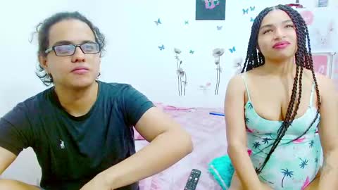Dante and Carolina independient model online show from 12/29/24, 11:39