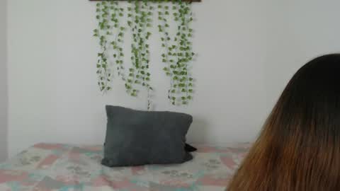 KamiYOscar online show from 07/15/26, 09:31