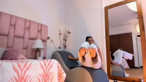    online show from 06/05/26, 01:06