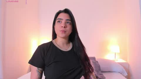 Kamila Betancourt online show from 05/01/26, 12:54