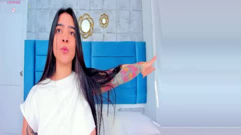 Kamila Betancourt online show from 05/18/26, 02:45