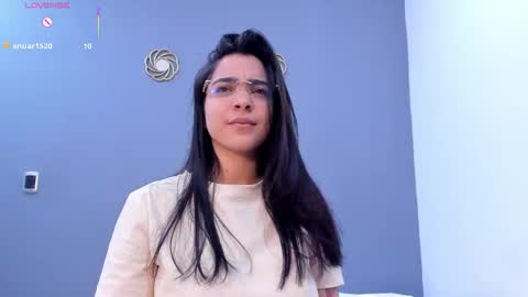 Kamila Betancourt online show from 06/06/26, 01:38