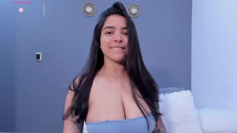 Kamila Betancourt online show from 07/12/26, 11:45