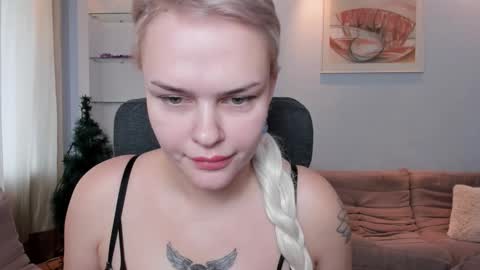 Camila online show from 12/05/25, 08:01